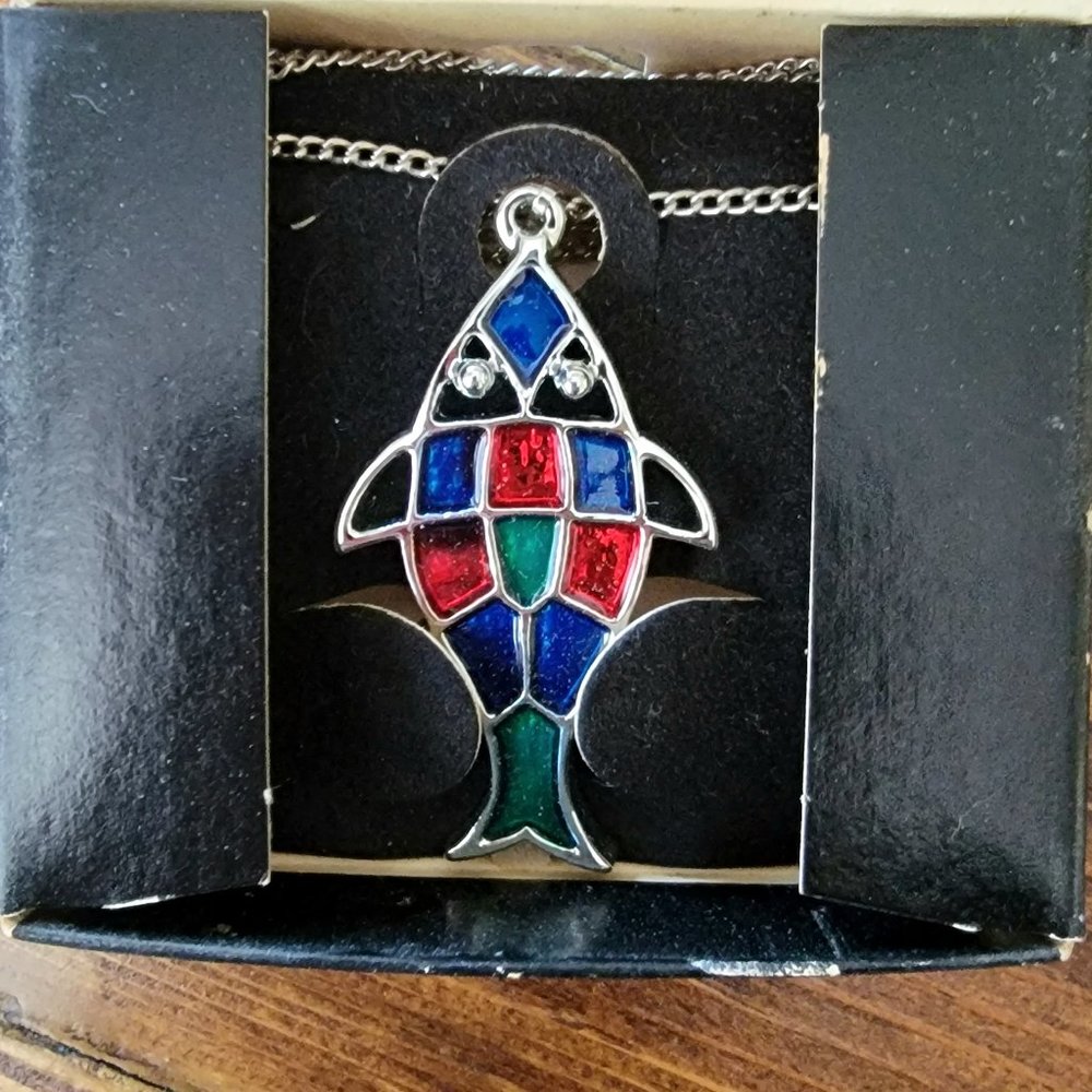 NIB Sarah Coventry Jewelfish Enamel Fish Necklace